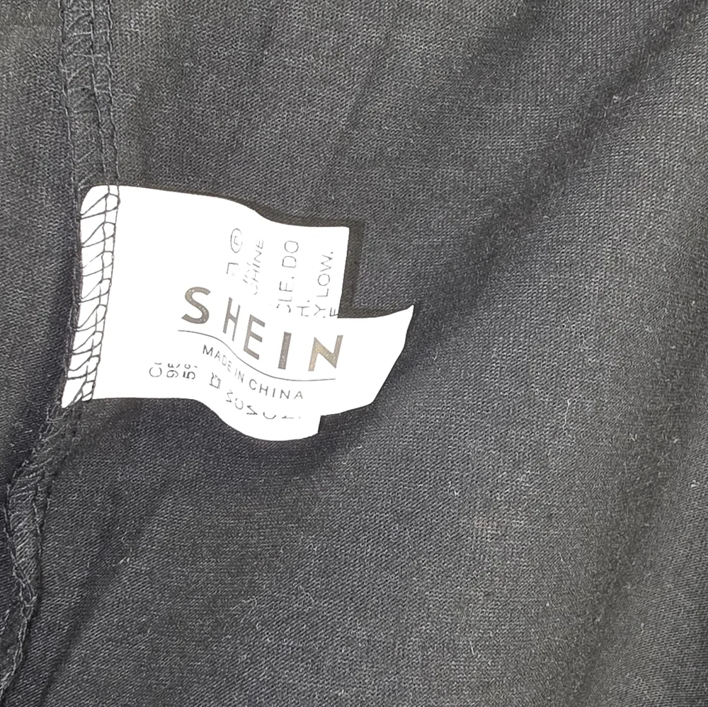 Shein Tanktop - Picture 4 of 5